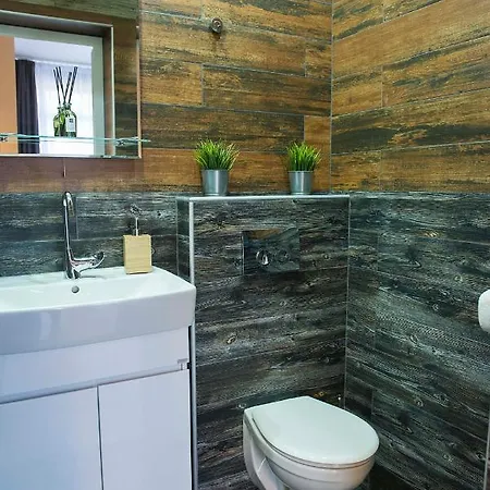 Flower House 1 Апартаменты