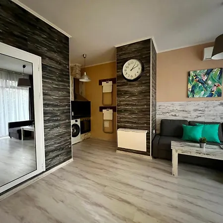 Flower House 1 Апартаменты