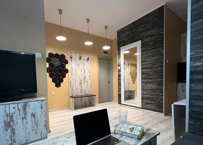 Διαμέρισμα Flower House 1 *